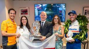 Príncipe de Mônaco recepciona família Senna em GP Histórico