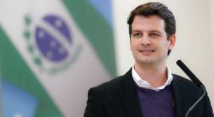 Eduardo Pimental é o favorito na disputa pela Prefeitura de Curitiba, diz pesquisa