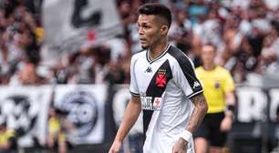 Atacante Adson será desfalque do Vasco contra o Flamengo no sábado