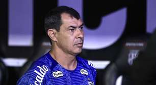 É uma boa?! Técnico do Santos aborda a possibilidade de poupar atletas contra o Brusque