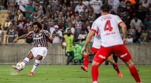 Marcelo comemora golaço e classificação do Fluminense: 'Estamos evoluindo'