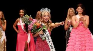 Jovem com síndrome de Down faz história ao vencer concurso de Miss