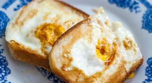 Receita para um brunch saudável: pão com patê de ovo na airfryer