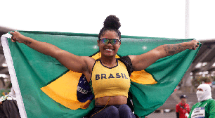 Raissa Machado leva o ouro no dardo no Mundial de atletismo