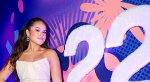 Maisa usa minivestido de R$ 6 mil em festa de aniversário