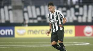 Botafogo reintegra Diego Hernández e Òscar Romero ao resto do elenco