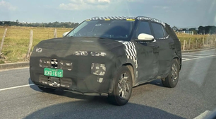 Hyundai Creta revela mais detalhes em novo flagra no Brasil