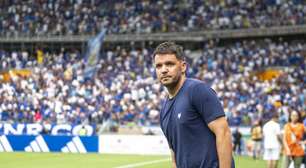 Nome de Nicolás Larcamón, ex-Cruzeiro, surge como opção no Independiente