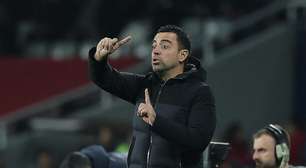 Barcelona anuncia demissão do técnico Xavi