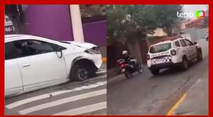 Motorista continua fugindo da polícia mesmo após carro capotar e perder rodas em SP