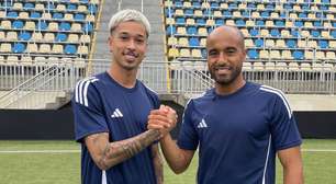Destaque da base do São Paulo encontra Lucas Moura e traça plano sobre futuro