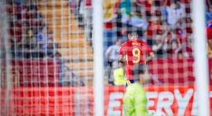 Com gol de estreante 'veterano' e hat-trick, Espanha goleia Andorra em amistoso