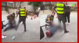 Policial aplica 'mata-leão' em pipoqueiro durante abordagem em São Paulo