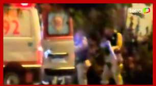 Vídeo flagra policial dando tiros de borracha em homem dentro de ambulância em MG