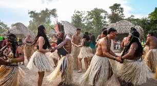 Ayahuasca, kambô e rapé: festivais indígenas atraem visitantes e fortalecem comunidades no Acre