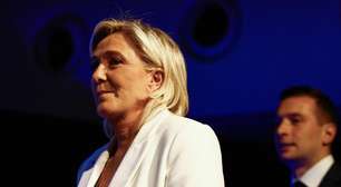 Aproximação com ultradireita racha conservadores na França