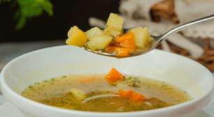 6 passos para fazer uma sopa saudável e saborosa para os dias frios
