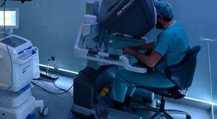Da Itália, médico opera paciente na China usando robô-cirurgião e 5G