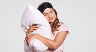 Descubra como escolher o travesseiro ideal para uma noite de sono perfeita