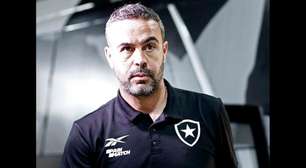Artur Jorge pede reforços ao Botafogo e minimiza confronto contra o Palmeiras