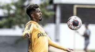 Santos rescinde contrato com o meia Ivonei