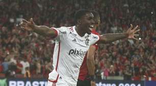 Quem é Evertton Araújo, autor do gol de empate do Flamengo contra o Athletico-PR?