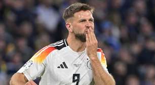 Chute de Füllkrug, da Alemanha, quebra braço de torcedor na Eurocopa