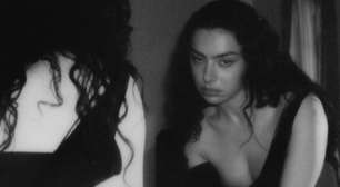 Charli XCX encerra inimizade com Lorde em parceria de remix