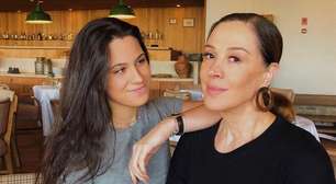 Claudia Raia revela que 'produziu' o cenário da primeira vez da filha: 'Foi lindo, foi incrível'