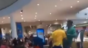 Centenas de adolescentes brigam em shopping da Argentina; há feridos