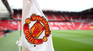 Manchester United planeja contratar lenda do clube para trabalhar na comissão técnica