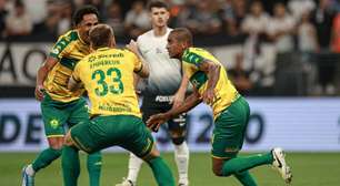 Donelli pega pênalti, e Corinthians arranca empate com Cuiabá