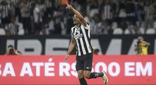 Eduardo completa trinca decisiva e se reconcilia com a torcida do Botafogo
