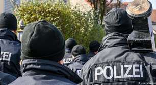 Órgãos de segurança alemães empregam 364 radicais de direita