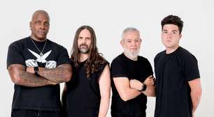 Assista Sepultura tocar "Polícia" do Titãs