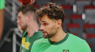 Raulzinho está fora do Pré-Olímpico de basquete devido a lesão