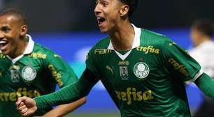 Vitor Reis celebra gol pelo Palmeiras em clássico: 'Vai ficar marcado'