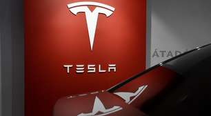 Piloto Automático da Tesla confunde estrada com trilho de trem