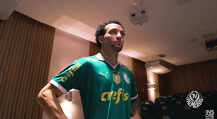 Felipe Anderson se apresenta ao Palmeiras e já treina na Academia de Futebol