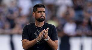 Com a demissão de António Oliveira, torcida do Corinthians pede técnico argentino: 'Salvou o Vasco do rebaixamento'