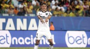 Mateo Ponte celebra gol da vitória diante do Cuiabá 'feliz pelo segundo gol'