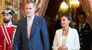 Oi? Rei Felipe VI é acusado de ter sido amante de Rainha Letizia