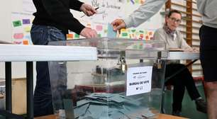 Desistências, acusações e falta de consenso marcam 2º turno das eleições francesas