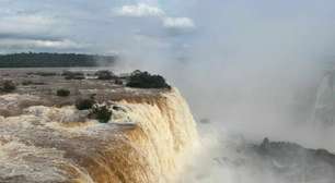 Cataratas do Iguaçu registram vazão impressionante