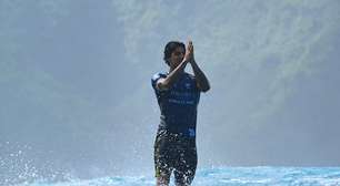 Gabriel Medina viaja rumo ao Tahiti para focar nas Olimpíadas; Charles faz parte da equipe técnica