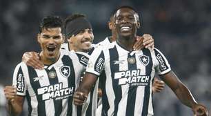'Garçom', Luiz Henrique cresce em jogos grandes e se firma no Botafogo