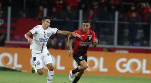 Sem Fernandinho e Thiago Heleno, Athletico terá mudanças para o jogo contra o Bragantino