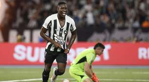 Com gol de Luiz Henrique, Botafogo bate o Internacional e se consolida na liderança