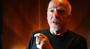 Paulo Coelho publica relato detalhado sobre prisão e tortura na ditadura; leia