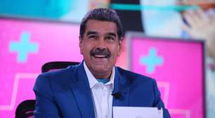 Em reunião com embaixadores estrangeiros, Maduro ironiza TSE e menciona novamente urnas brasileiras
